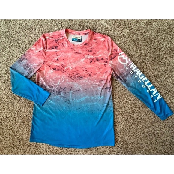 Magellan Outdoors Tops - Magellan Outdoors Fish Gear Shirt Women Large Pink Blue Ombre Long Sleeve EUC 🎣